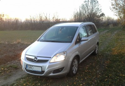 Zafira - przód.JPG